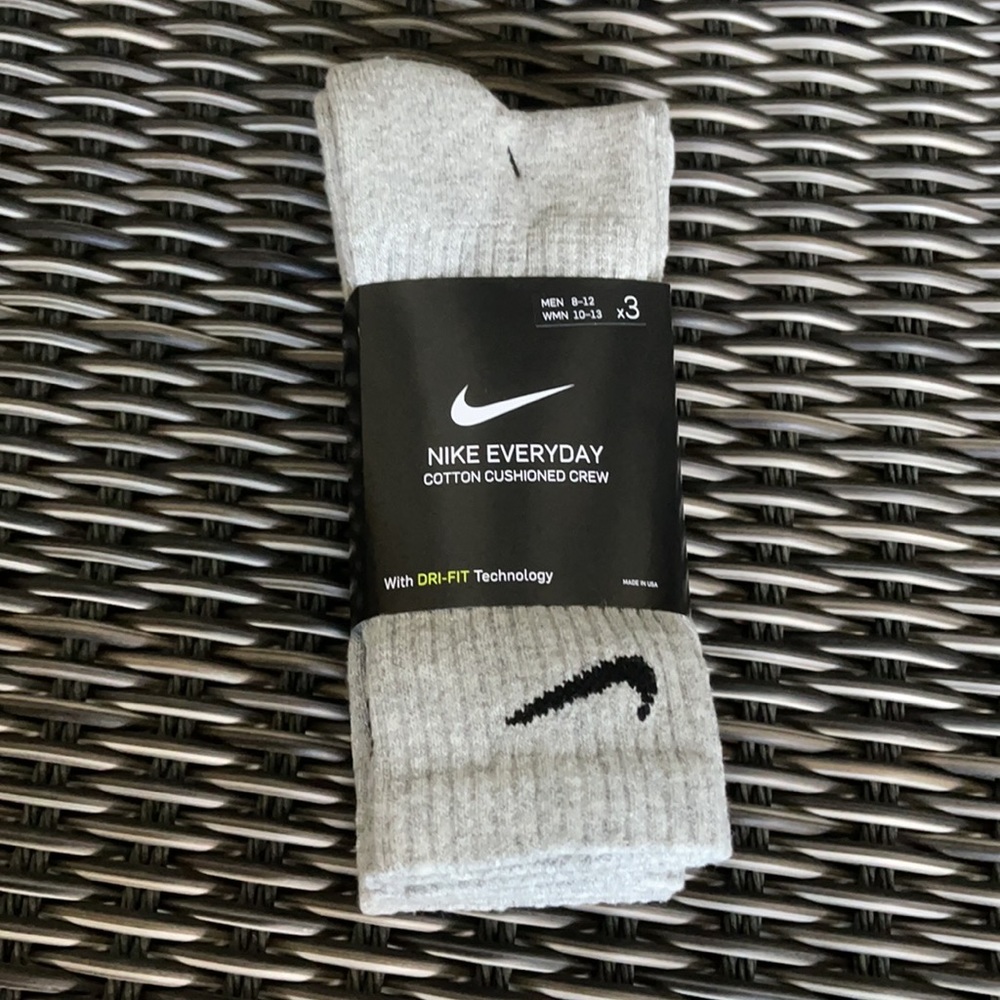 Nike Socks Everyday Cushioned Crew 3 pairs socks set - Picture 12 of 16